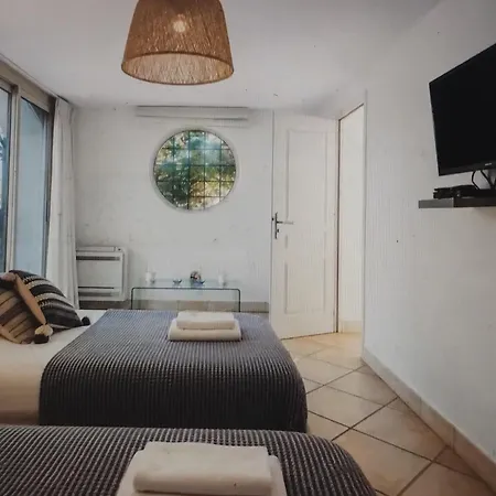 Comfortable House In Rhodes Apartment Rhodes City